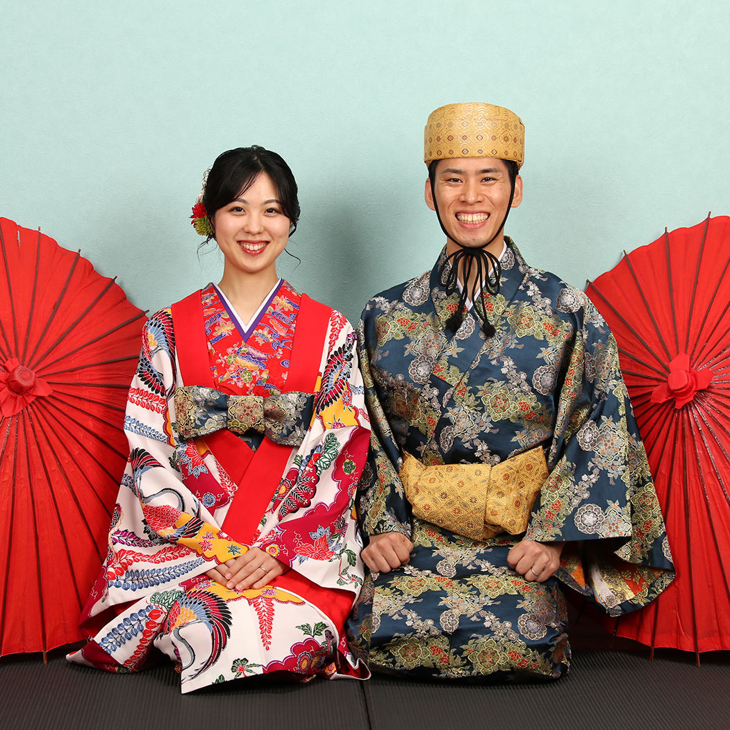 花笠　沖縄　琉装　琉舞　写真撮影　インテリア　琉球 ✻花笠✻Hanagasa 琉球舞踊に使用される衣装の1つ 花笠を持つ事